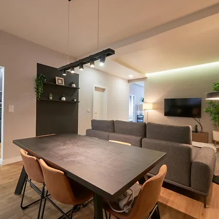 Апартаменты Modern 2 Bed In Campolide Near Amoreiras *